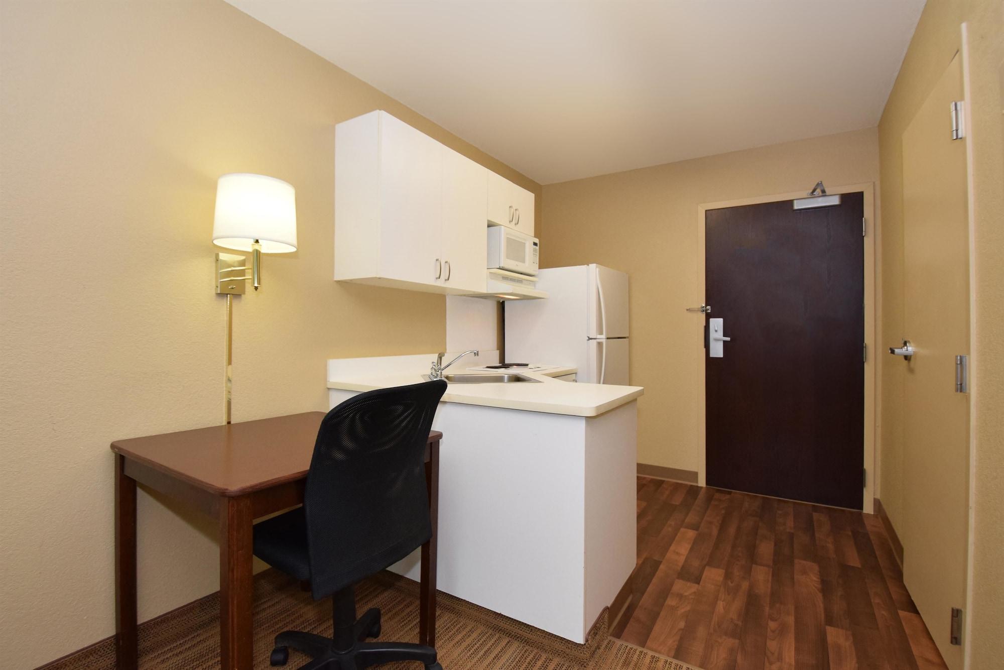 Extended Stay America Select Suites - Houston - Willowbrook - Hwy 249 Kültér fotó